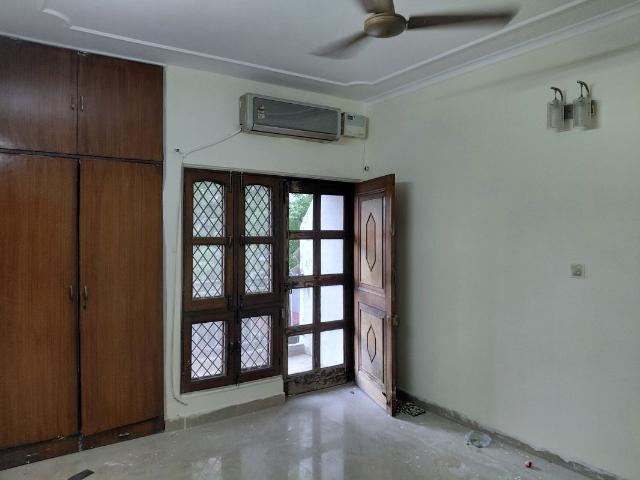 Flat for rent in Vasant Kunj, Delhi
