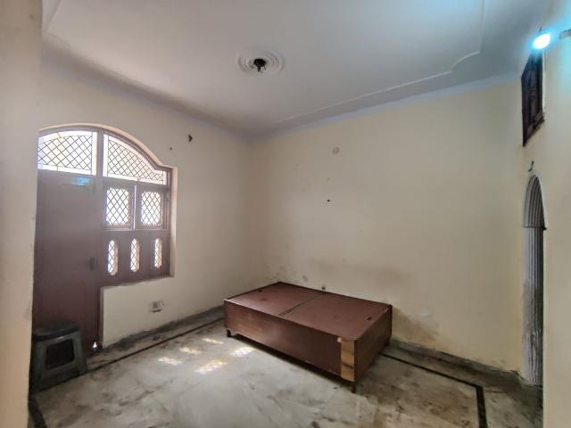 Property for rent in Greenfields Colony, Faridabad
