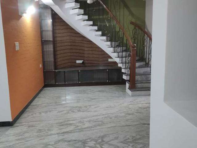 House for rent in Bangalore South, Cox Town - Bangalore