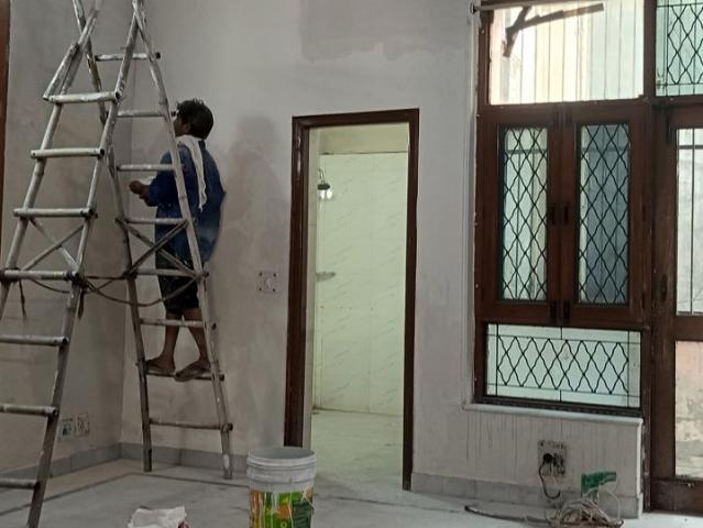 Villa for rent in Barola, Noida