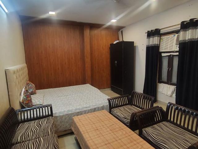 Flat for rent in Greenfields Colony, Faridabad