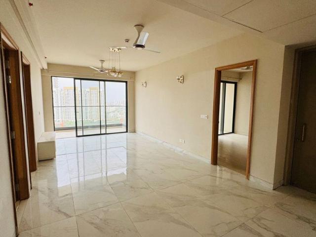 Flat for rent in Emerald Hills, Gurugram