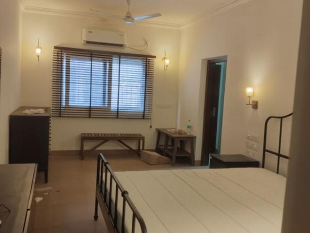 Flat for rent in Sarita Vihar, Delhi