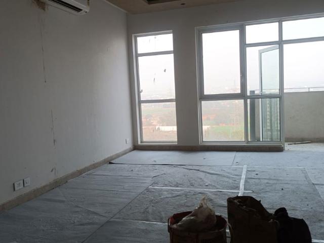 Flat for rent in Sector 67, Gurugram