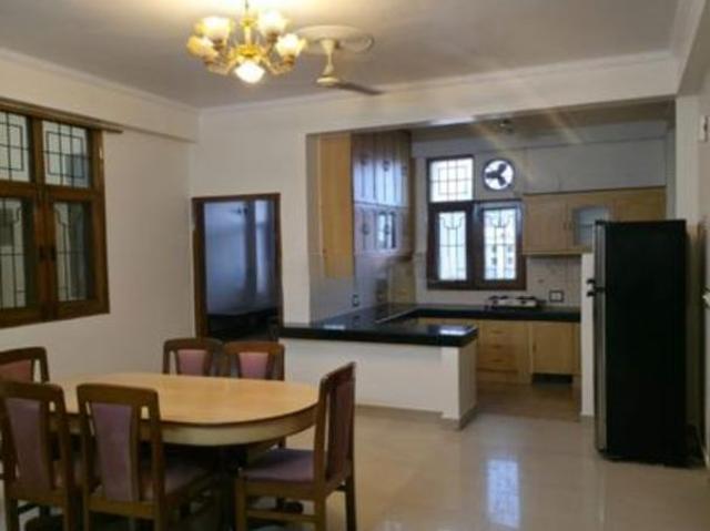 Flat for rent in Hazratganj, Lucknow