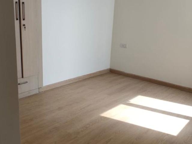 Flat for rent in Sector 67, Gurugram