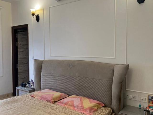 Flat for rent in Sarita Vihar, Delhi
