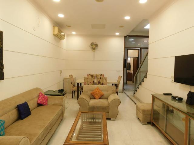 Property for rent in Defence Colony, Delhi