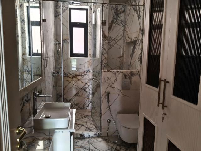 Flat for rent in Defence Colony, Delhi