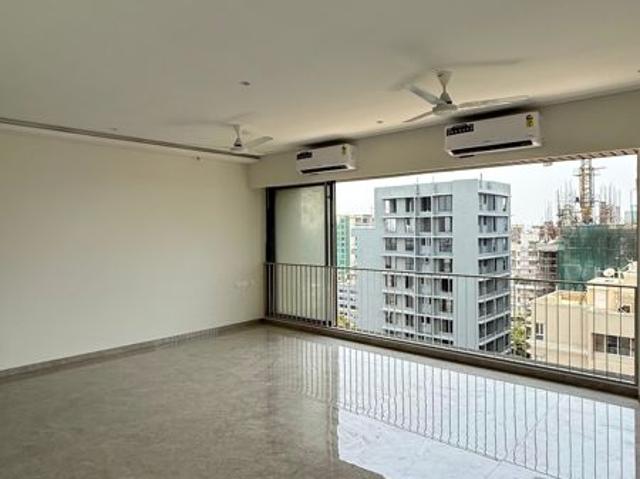Flat for rent in Juhu, Mumbai
