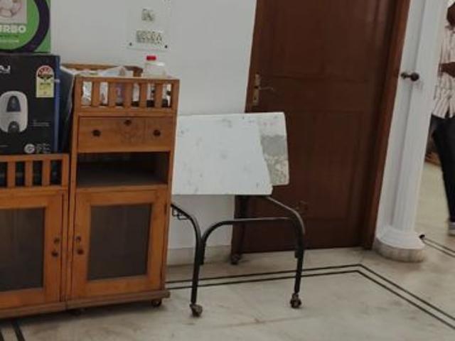 Flat for rent in Kamla Nagar, Delhi