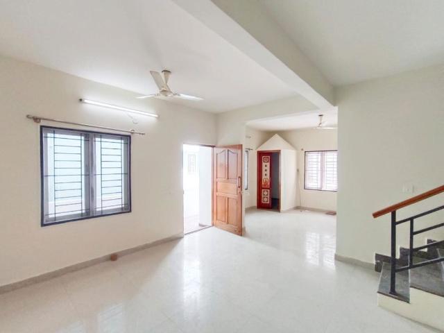 Villa for rent in Bangalore East, Cox Town - Bangalore