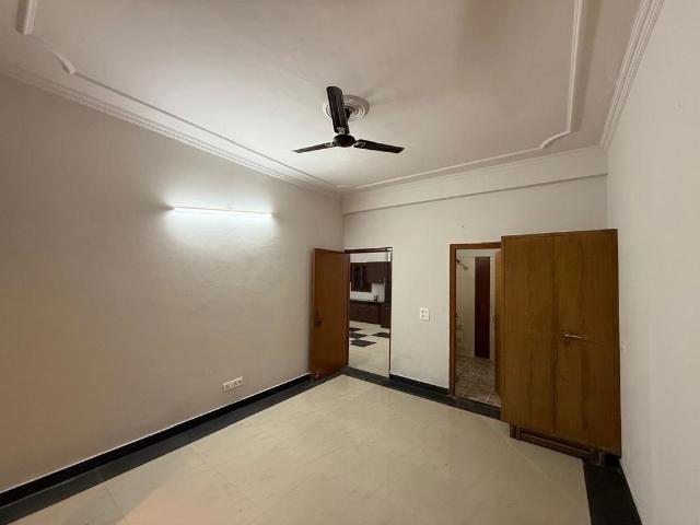 Property for rent in Sector 46, Noida