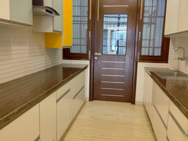 House for rent in Sector 47, Noida