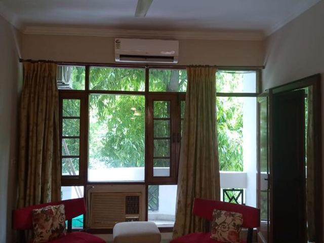 Flat for rent in Moti Bagh, Delhi