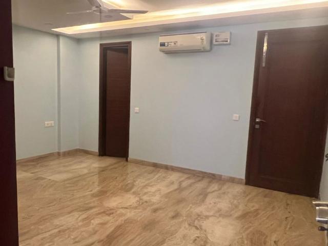 Flat for rent in Shadipur, Delhi
