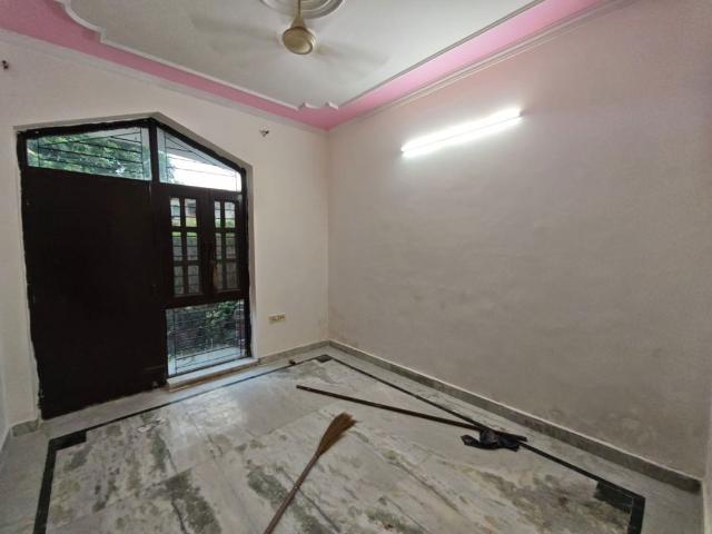 Property for rent in Greenfields Colony, Faridabad
