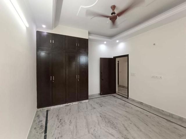 Property for rent in Nizamuddin West, Delhi
