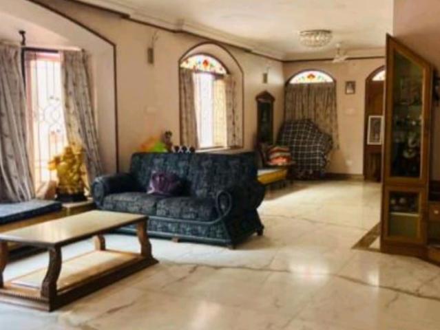 Villa for rent in Vasant Vihar, Delhi