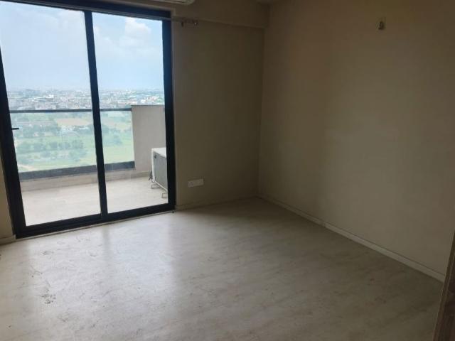 Flat for rent in Sector 74, Gurugram