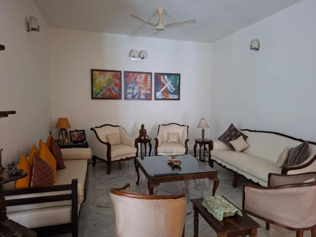 Flat for rent in Richmond Town, Bengaluru