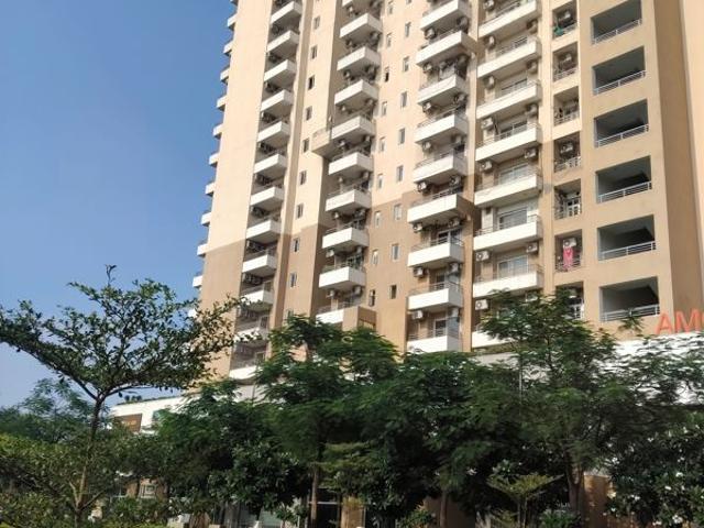 Flat for rent in Barola, Noida