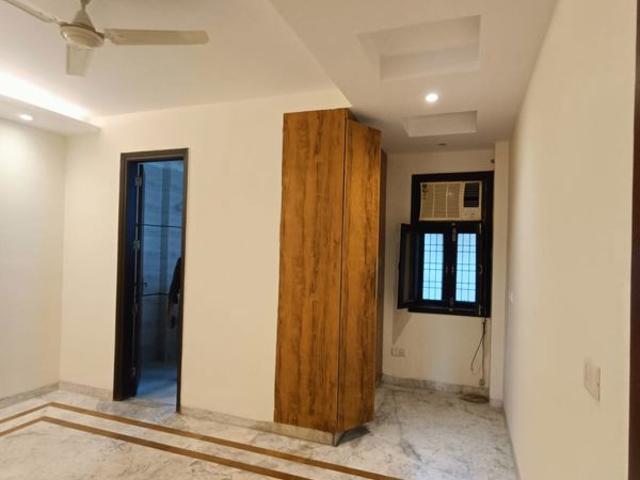 Property for rent in Deri