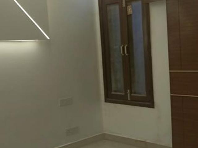 Villa for rent in Defence Colony, Delhi