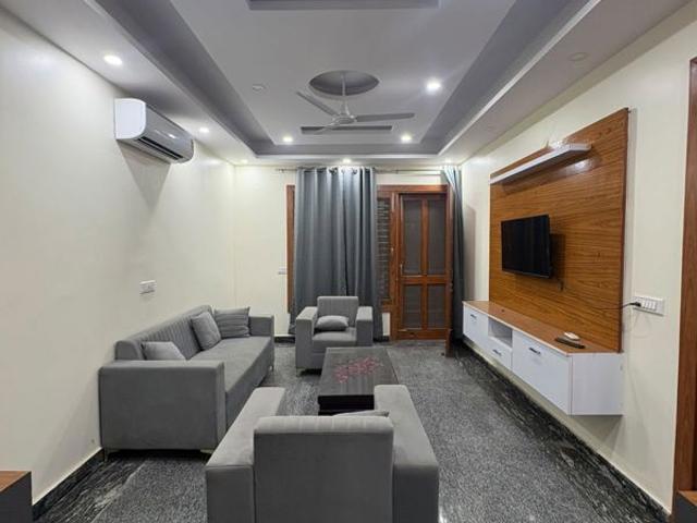 Flat for rent in Gurgaon, Gurugram