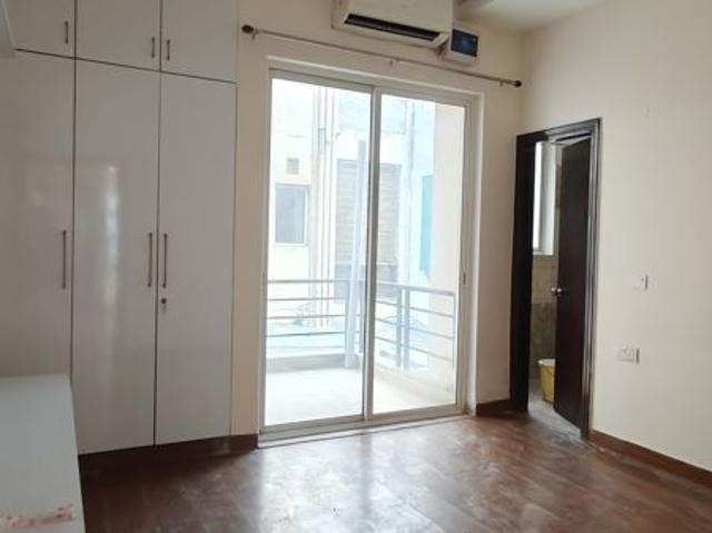 Flat for rent in Sector 67, Gurugram