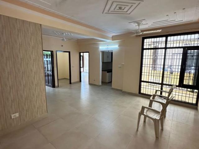 Flat for rent in Sector 72, Mohali