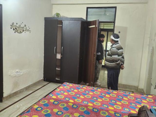 Flat for rent in Moti Bagh, Delhi