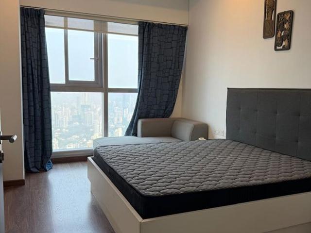 Flat for rent in Parel, Mumbai City District