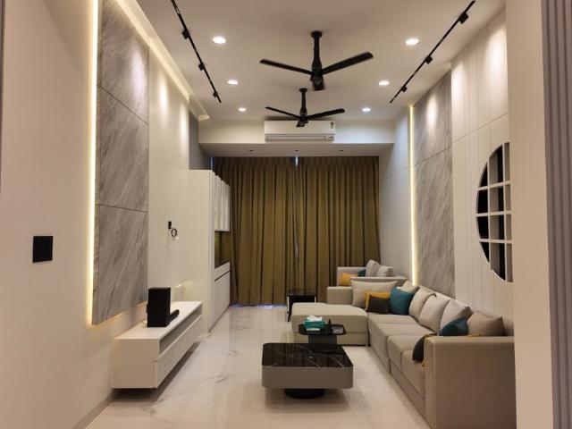 Flat for rent in Khar, Mumbai