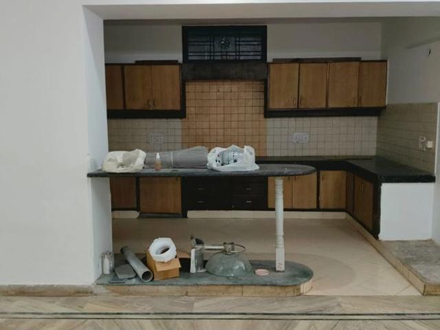House for rent in Sector 92, Noida