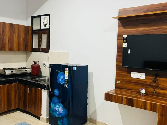 Flat for rent in Shadipur, Delhi