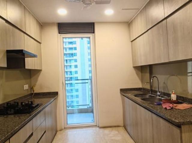Flat for rent in Sector 50, Noida