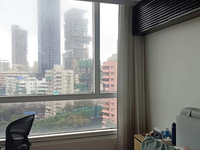 Flat for rent in Tulsi Wadi, Mumbai City District