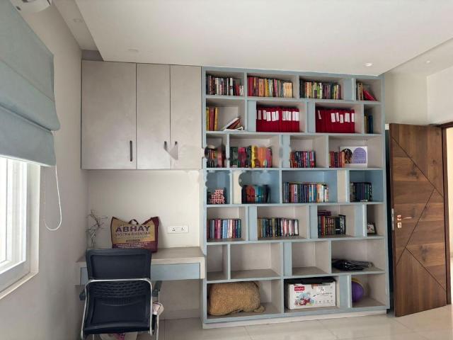 Flat for rent in Neknampur, Ranga Reddy