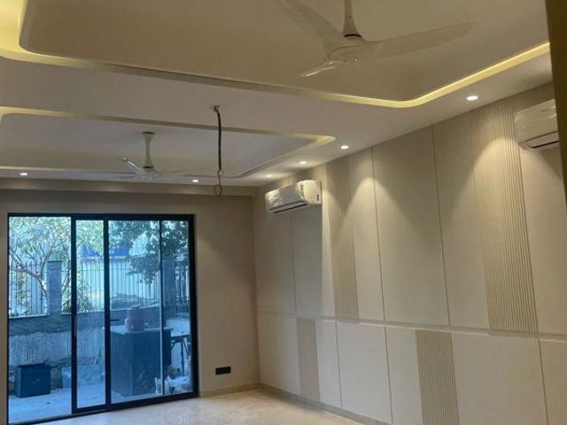 Flat for rent in Defence Colony, Delhi
