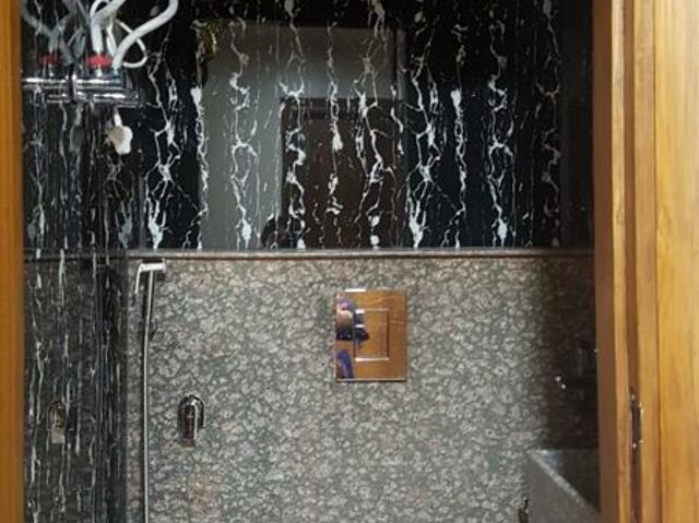 Flat for rent in Hasanpur, Delhi