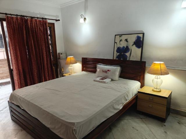 Property for rent in Green Park, Delhi