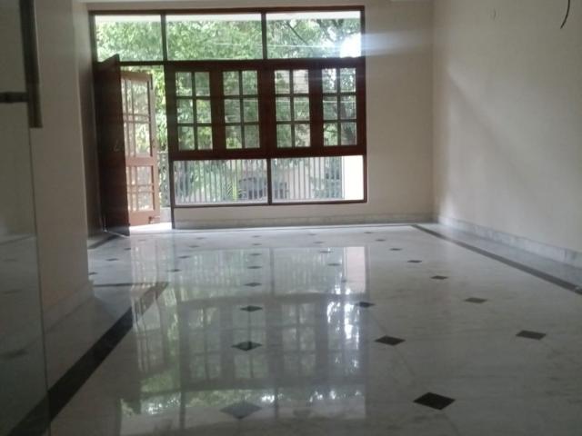 Villa for rent in Hariana