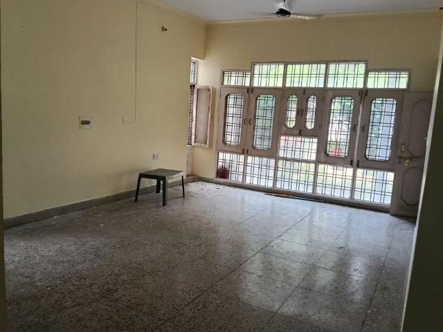 House for rent in Vibhav Khand, बड़ा भरवांरा