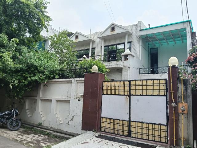 Villa for rent in Gomti Nagar, Lucknow