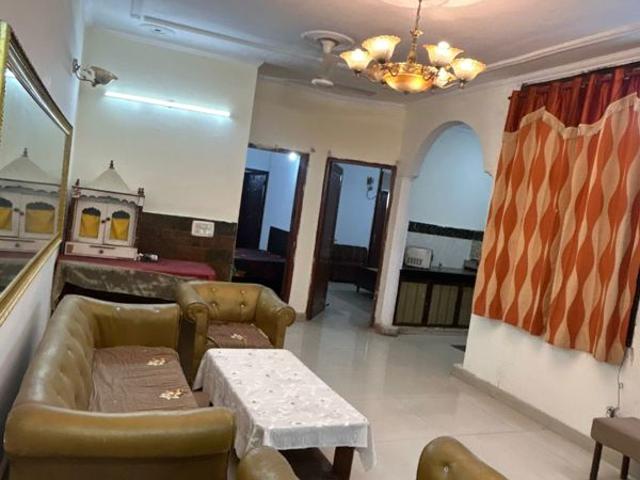 Flat for rent in Defence Colony, Delhi