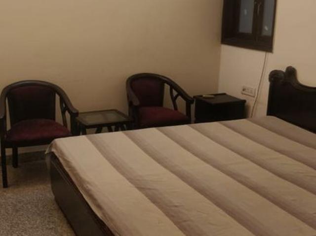 Flat for rent in Jor Bagh, Delhi