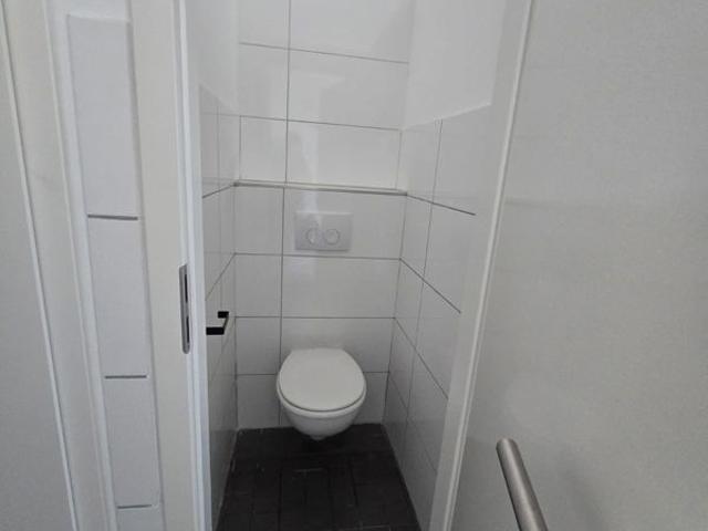 Flat for rent in Sukhdev Vihar, Delhi