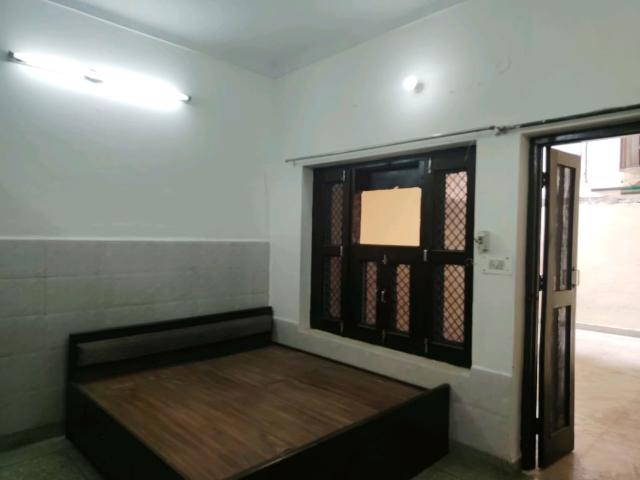 Flat for rent in Sukhdev Vihar, Delhi