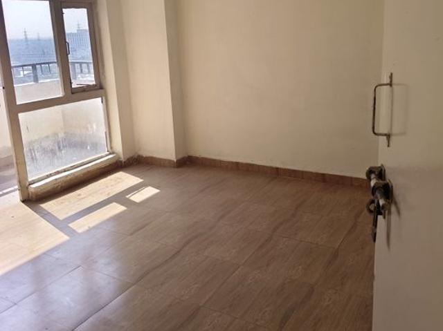Flat for rent in Faridabad